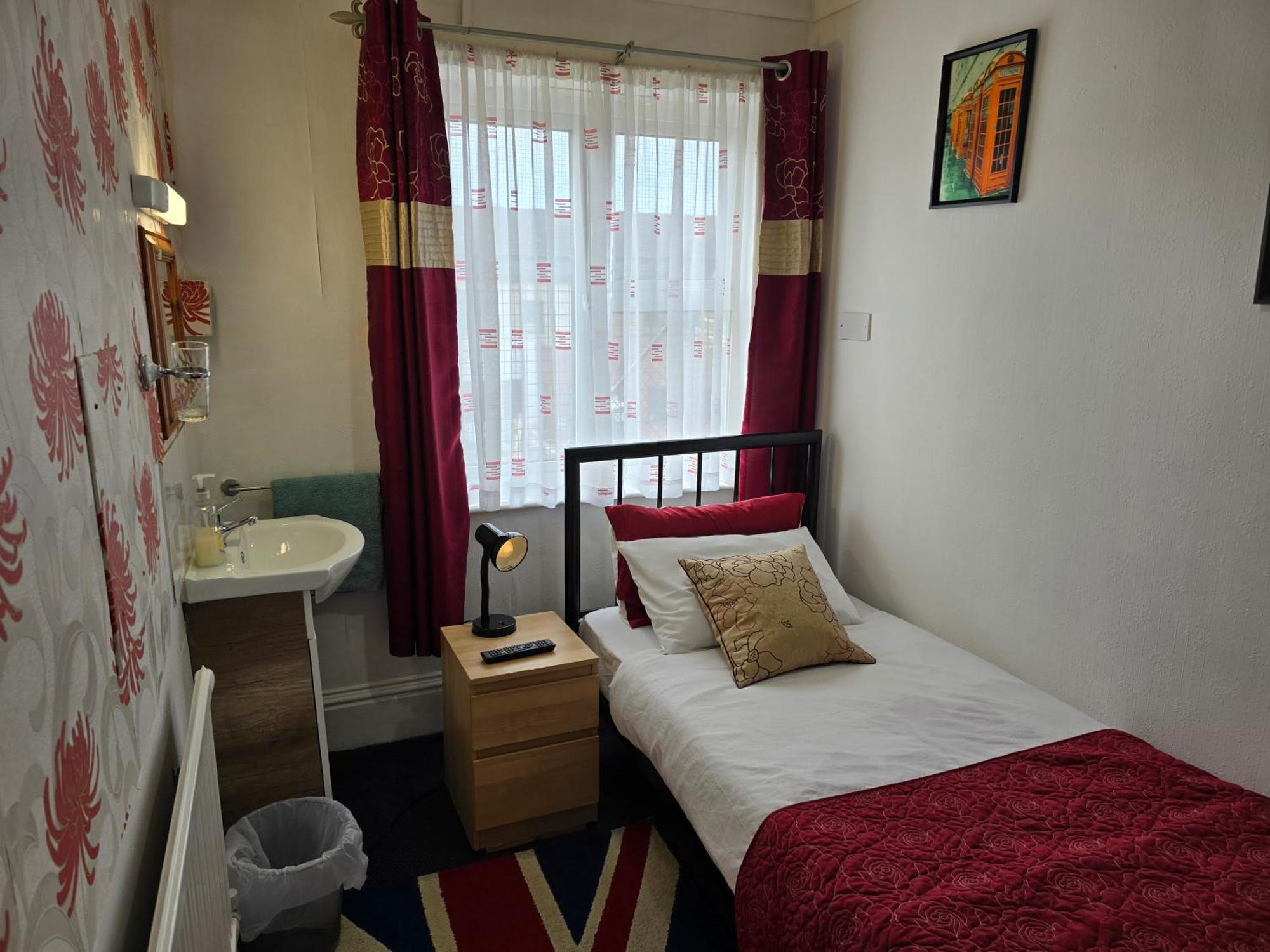 The Fairhaven Hotel Beeston  Dış mekan fotoğraf