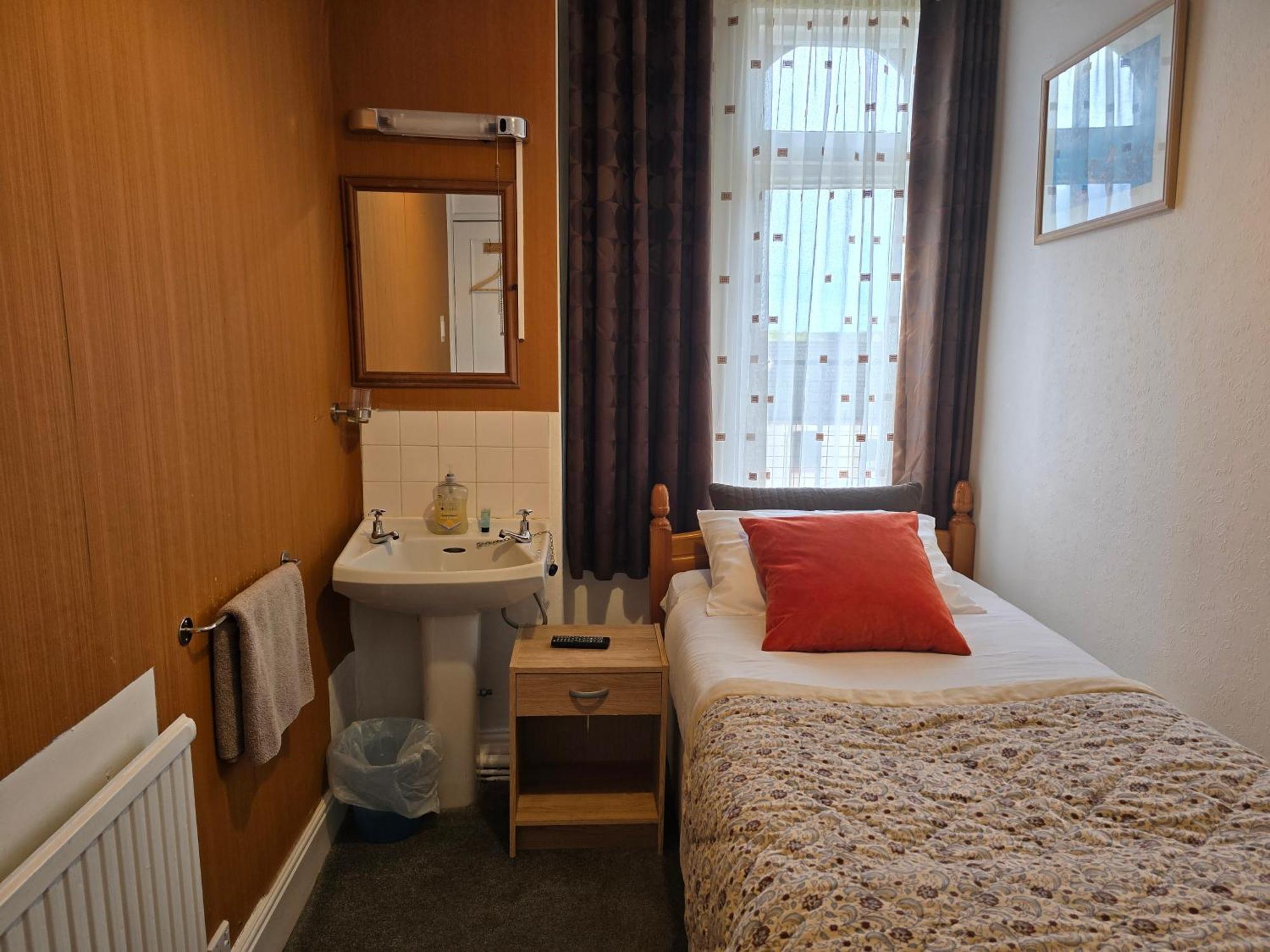The Fairhaven Hotel Beeston  Dış mekan fotoğraf