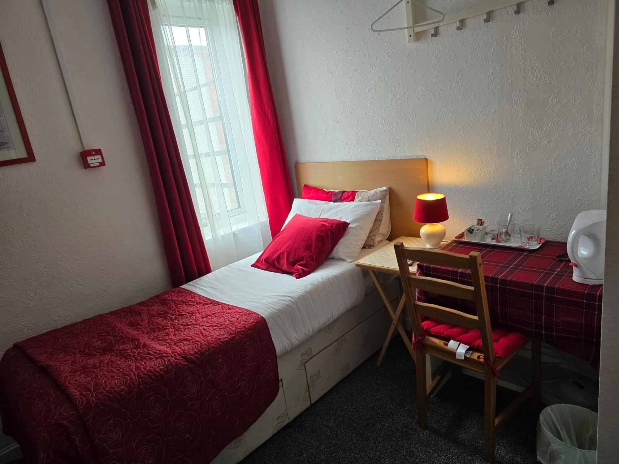 The Fairhaven Hotel Beeston  Dış mekan fotoğraf
